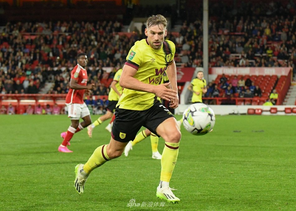 他通常是在 他通常是在