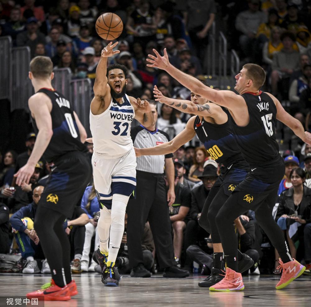 西蒙现效力 西蒙现效力